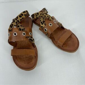 Bull Boxer Women’s size 8 Brown Leather Leopard Print Calf Hair Sandals
